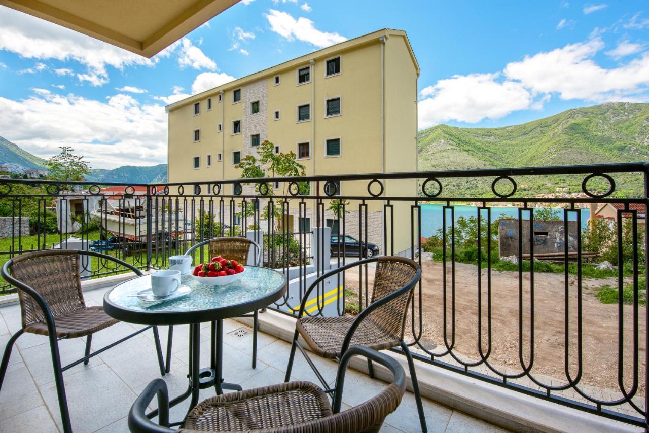 2Montenegro Limeta Apartments With Pool Kotor Eksteriør bilde