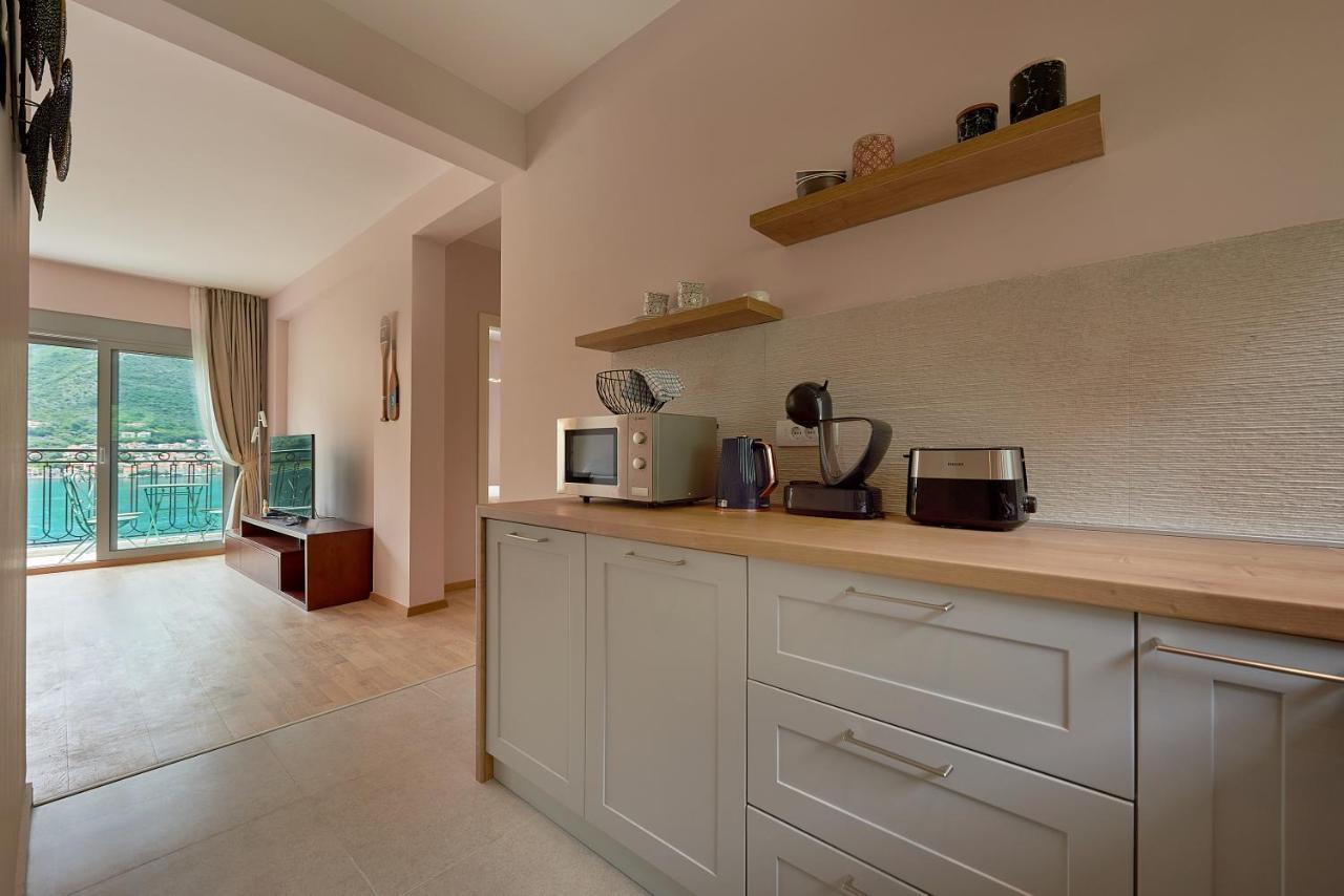 2Montenegro Limeta Apartments With Pool Kotor Eksteriør bilde